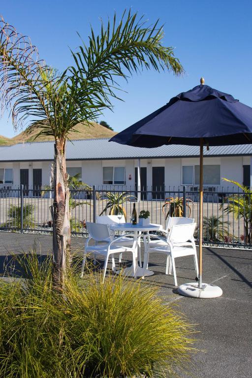 Motel Oasis Gisborne Exterior photo